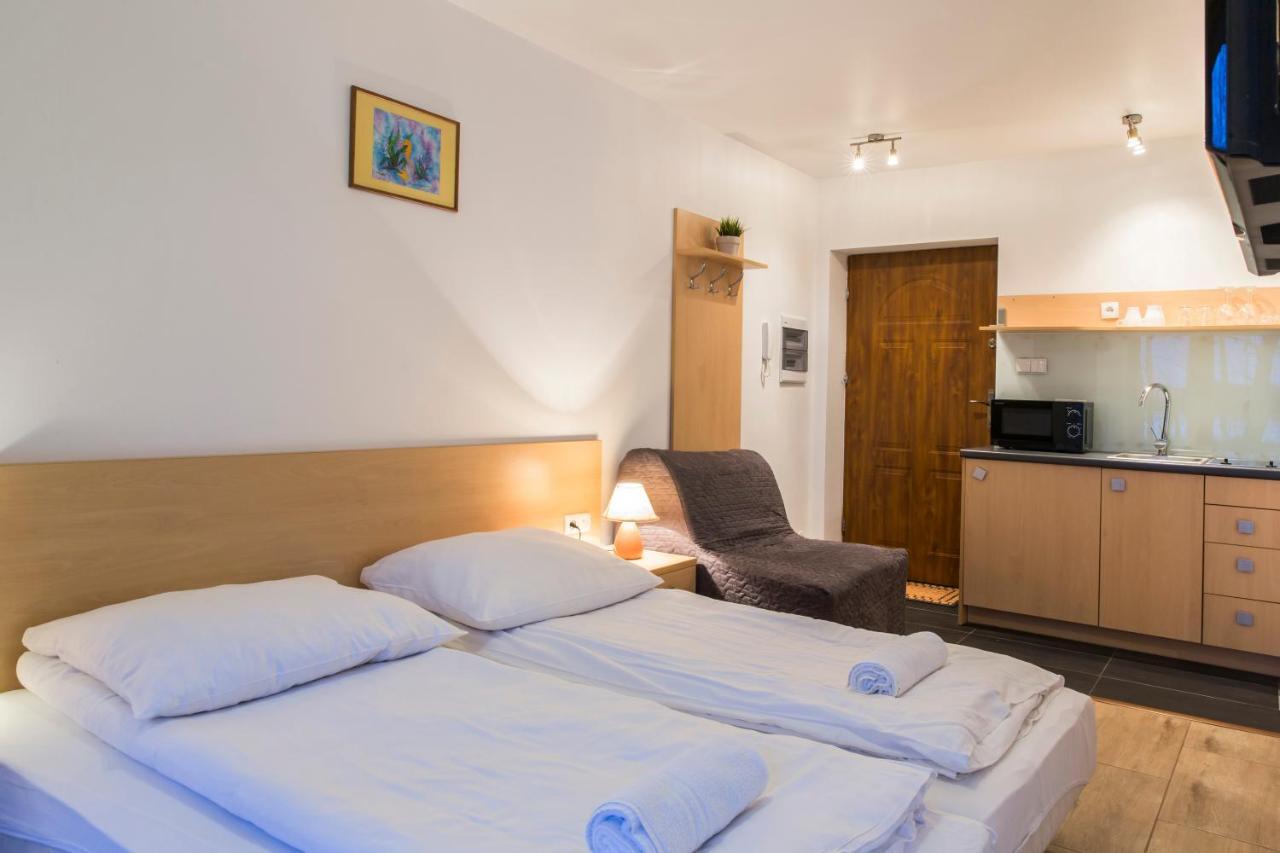 Udanypobyt Apartamenty Przy Dolinach E I F コシチェリスコ エクステリア 写真